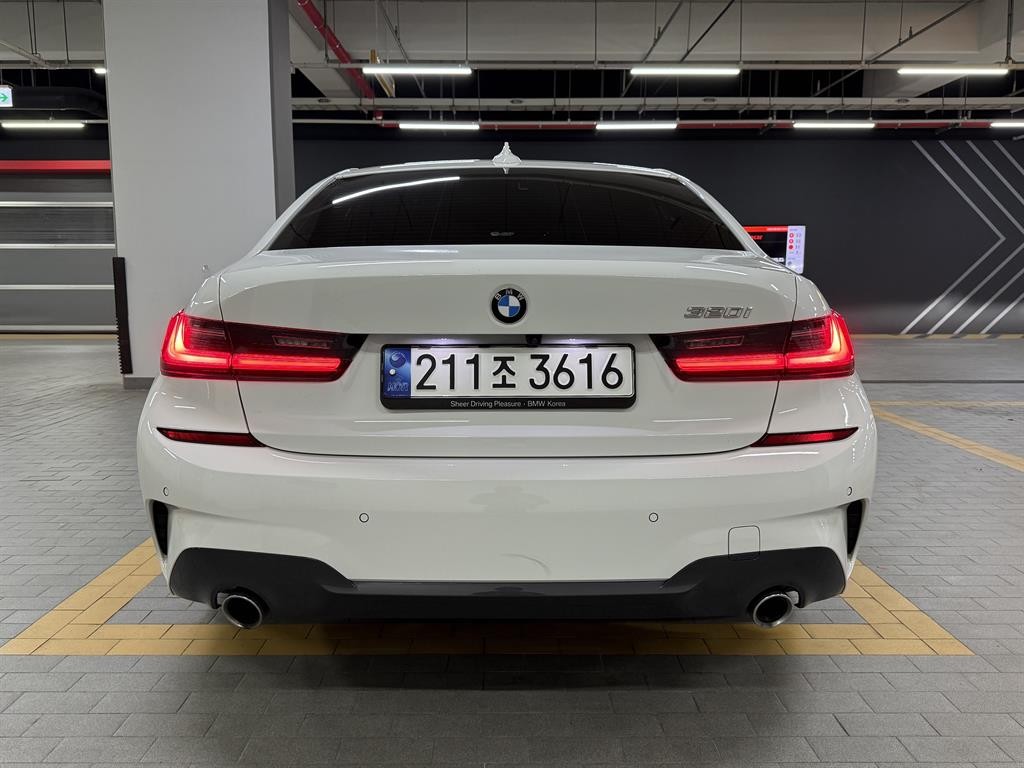 BMW 3시리즈 3시리즈 (G20) 320i M 스포츠 이미지 5