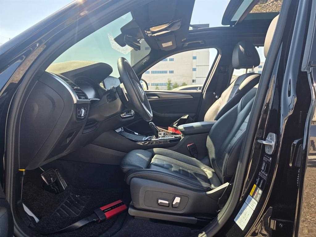 BMW X3 X3 (G01) xDrive 30e M 스포츠 온라인 익스클루시브 에디션 이미지 12