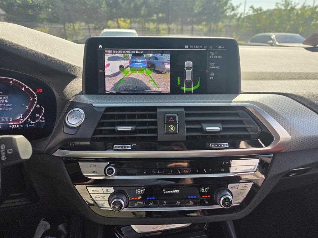 BMW X3 X3 (G01) xDrive 30e M 스포츠 온라인 익스클루시브 에디션 이미지 9