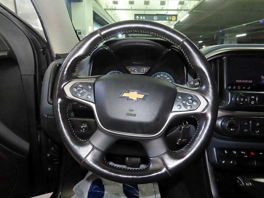 쉐보레 콜로라도 리얼 뉴 콜로라도 3.6 Z71-X 미드나잇 4WD 이미지 8