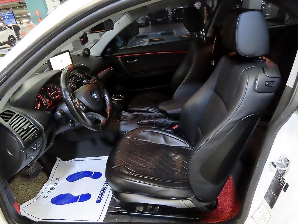 BMW 1시리즈 1시리즈 (E82) 120d 쿠페 하이 이미지 6