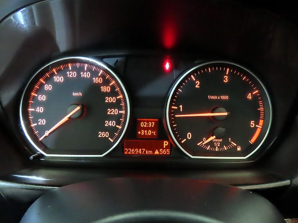 BMW 1시리즈 1시리즈 (E82) 120d 쿠페 하이 이미지 9