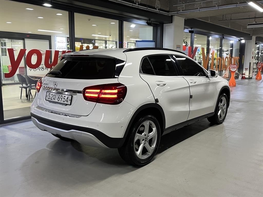 벤츠 GLA 클래스 GLA클래스 X156 GLA220 이미지 4
