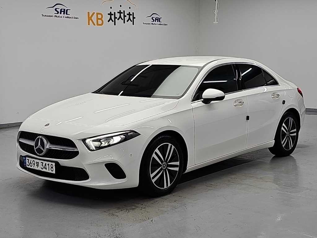 벤츠 A 클래스 A클래스 W177 A220 세단 이미지 1