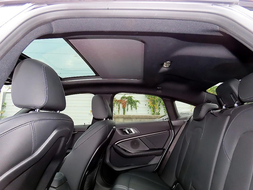 BMW 2시리즈 2시리즈 그란쿠페 (F44) 220i M 스포츠 이미지 18