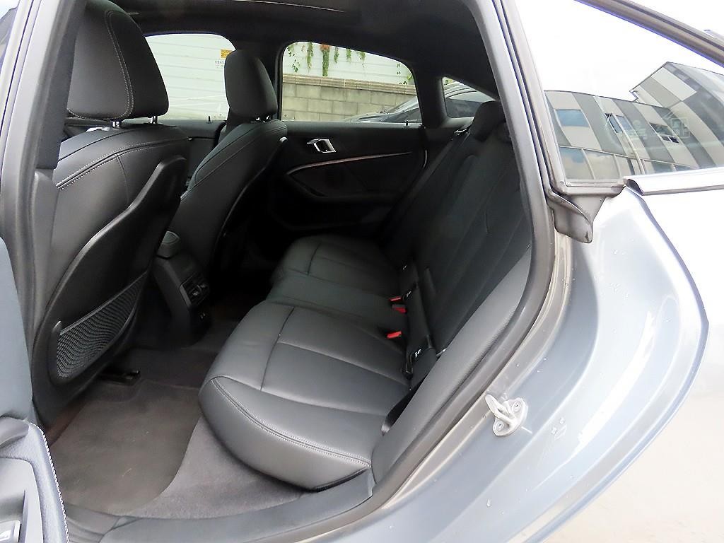 BMW 2시리즈 2시리즈 그란쿠페 (F44) 220i M 스포츠 이미지 6