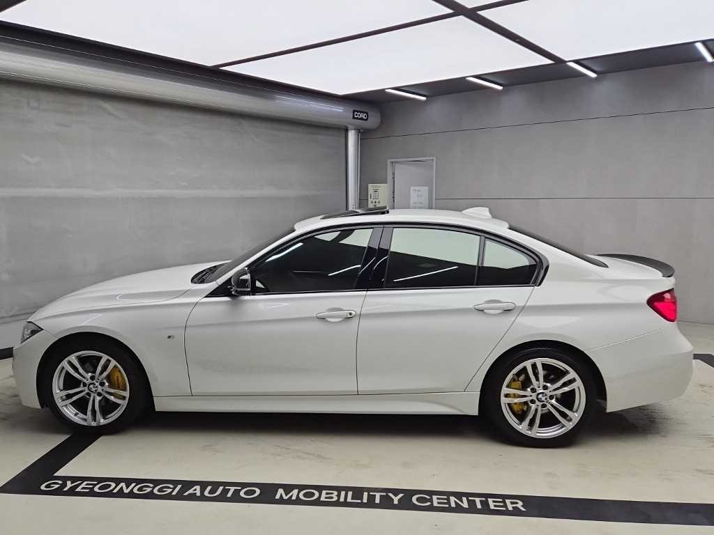 BMW 3시리즈 3시리즈 (F30) 320d M 스포츠 이미지 4