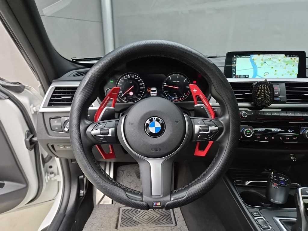 BMW 3시리즈 3시리즈 (F30) 320d M 스포츠 이미지 9