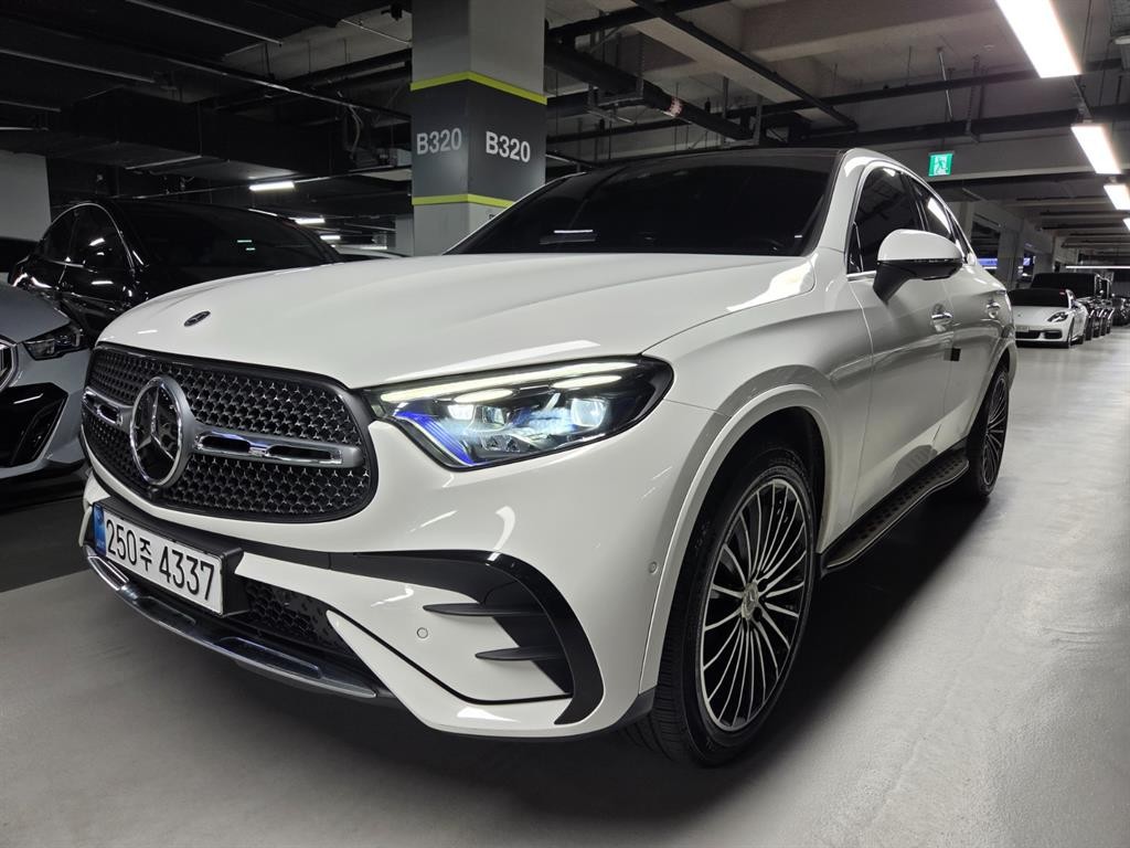 벤츠 GLC 클래스 GLC클래스 X254 GLC300 4MATIC 쿠페 이미지 2