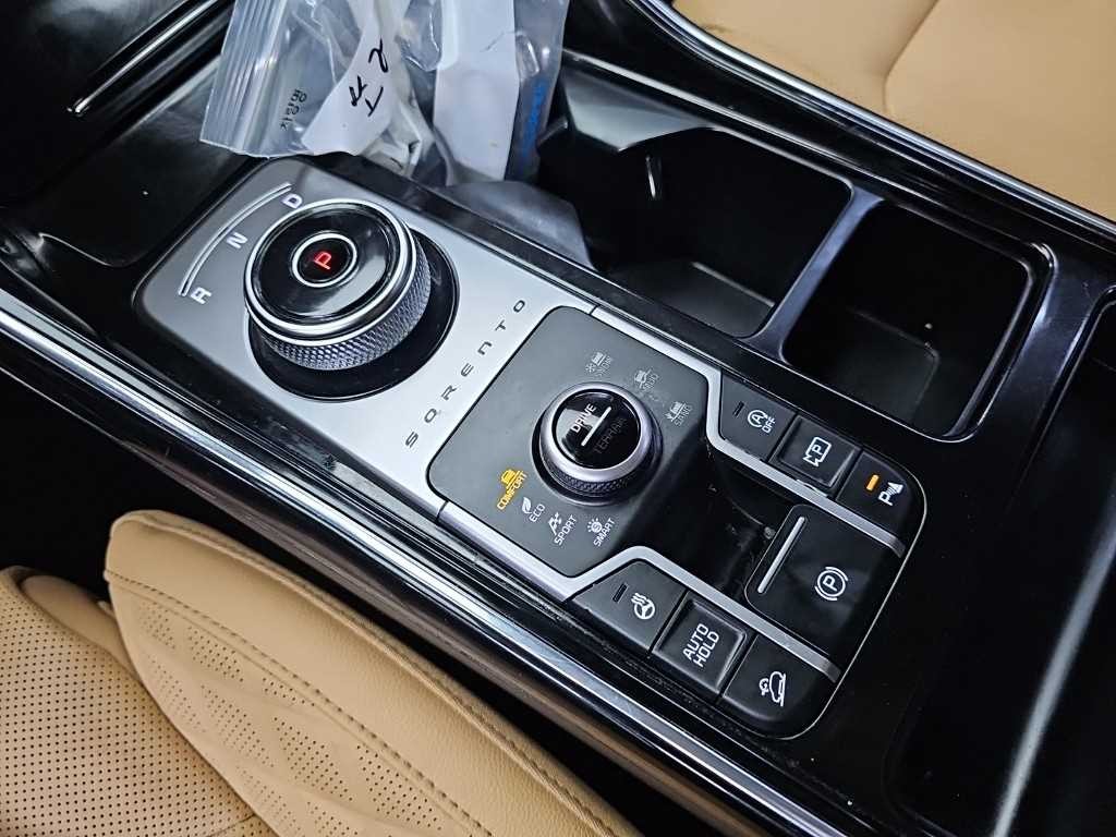 기아 쏘렌토 쏘렌토 4세대(MQ4) 디젤 2.2 4WD 그래비티 이미지 8