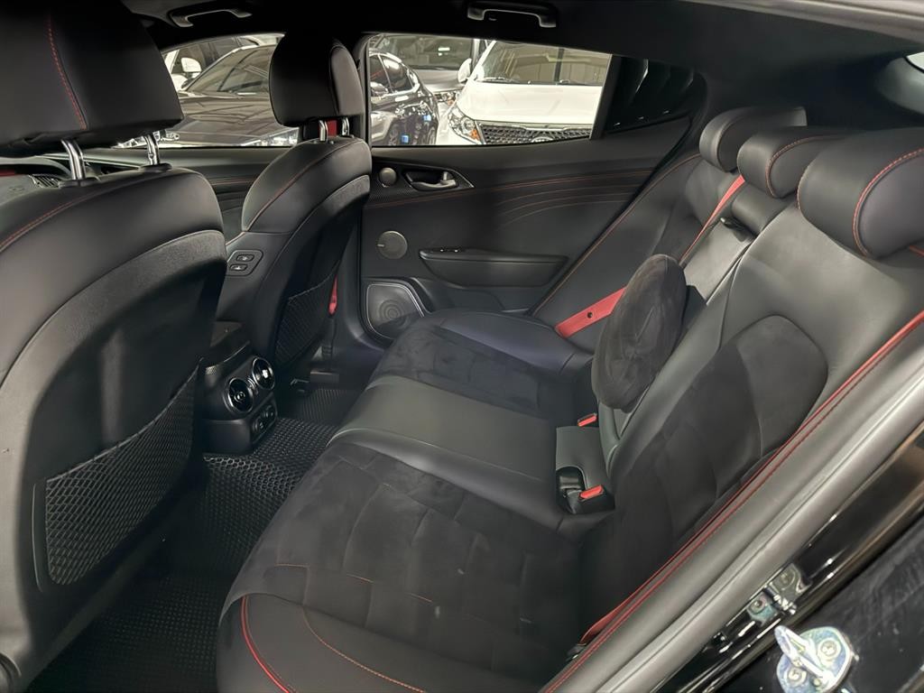 기아 스팅어 스팅어 마이스터 2WD 3.3 GT 아크로 에디션 이미지 11