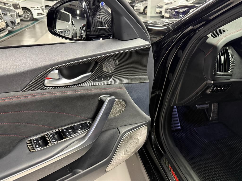 기아 스팅어 스팅어 마이스터 2WD 3.3 GT 아크로 에디션 이미지 12