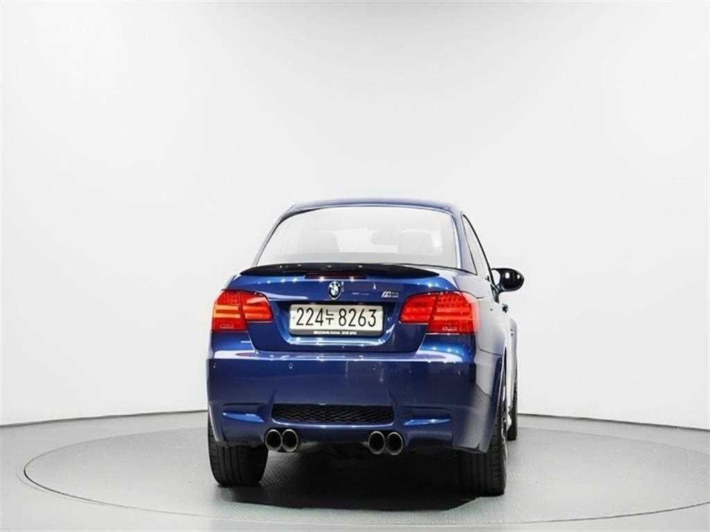 BMW 3시리즈 M3 (F80, E90) M3 컨버터블 이미지 4