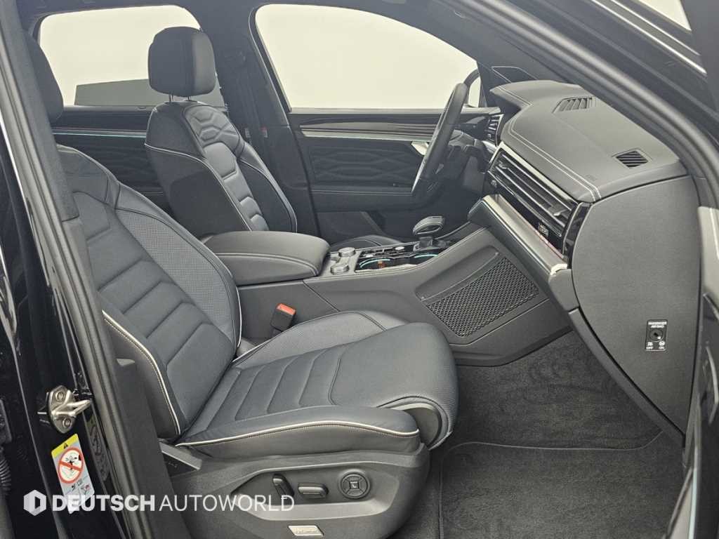 폭스바겐 투아렉 투아렉 3세대 3.0 TDI R라인 이미지 10