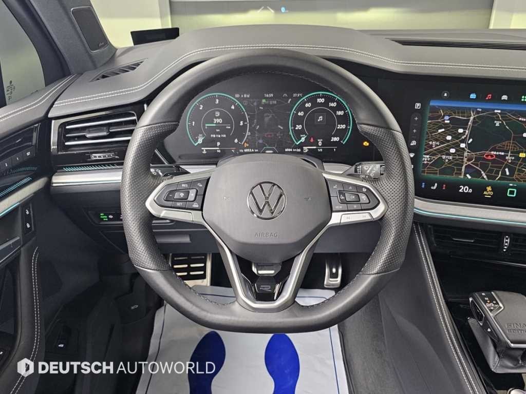 폭스바겐 투아렉 투아렉 3세대 3.0 TDI R라인 이미지 13
