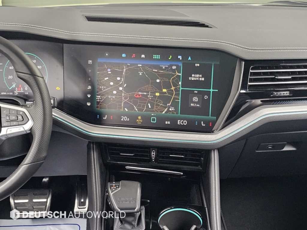 폭스바겐 투아렉 투아렉 3세대 3.0 TDI R라인 이미지 14