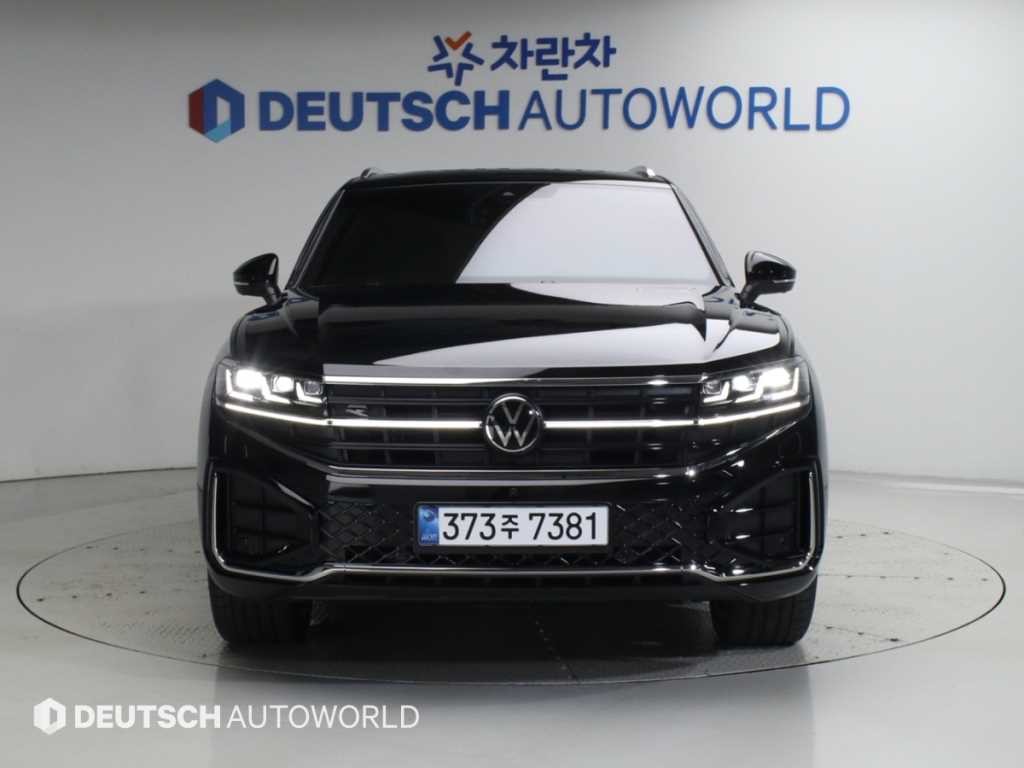 폭스바겐 투아렉 투아렉 3세대 3.0 TDI R라인 이미지 3