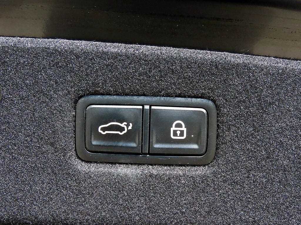 기아 K8 2.5 2WD 시그니처 이미지 17
