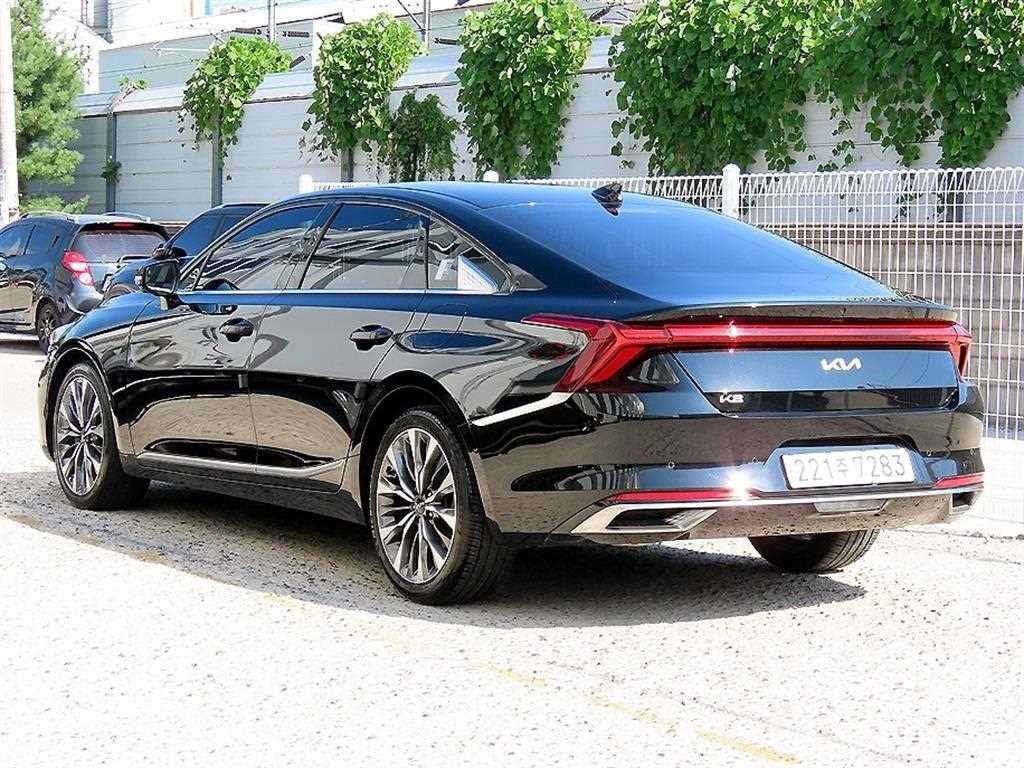 기아 K8 2.5 2WD 시그니처 이미지 3