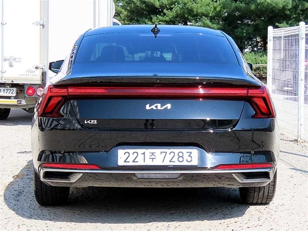기아 K8 2.5 2WD 시그니처 이미지 4