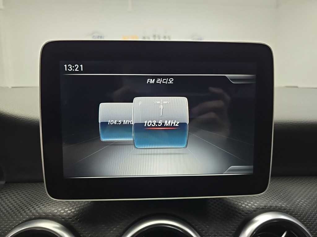 벤츠 A 클래스 A클래스 W176 A200 이미지 13