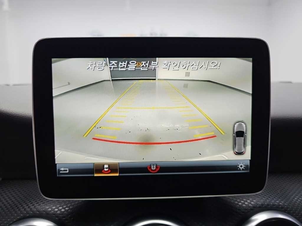벤츠 A 클래스 A클래스 W176 A200 이미지 14