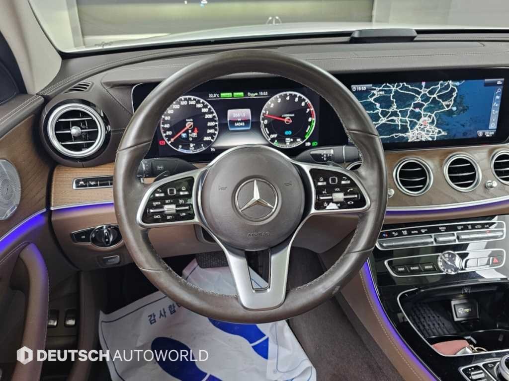 벤츠 E 클래스 E-클래스 W213 E300e 익스클루시브 이미지 13