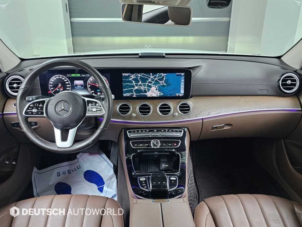 벤츠 E 클래스 E-클래스 W213 E300e 익스클루시브 이미지 7