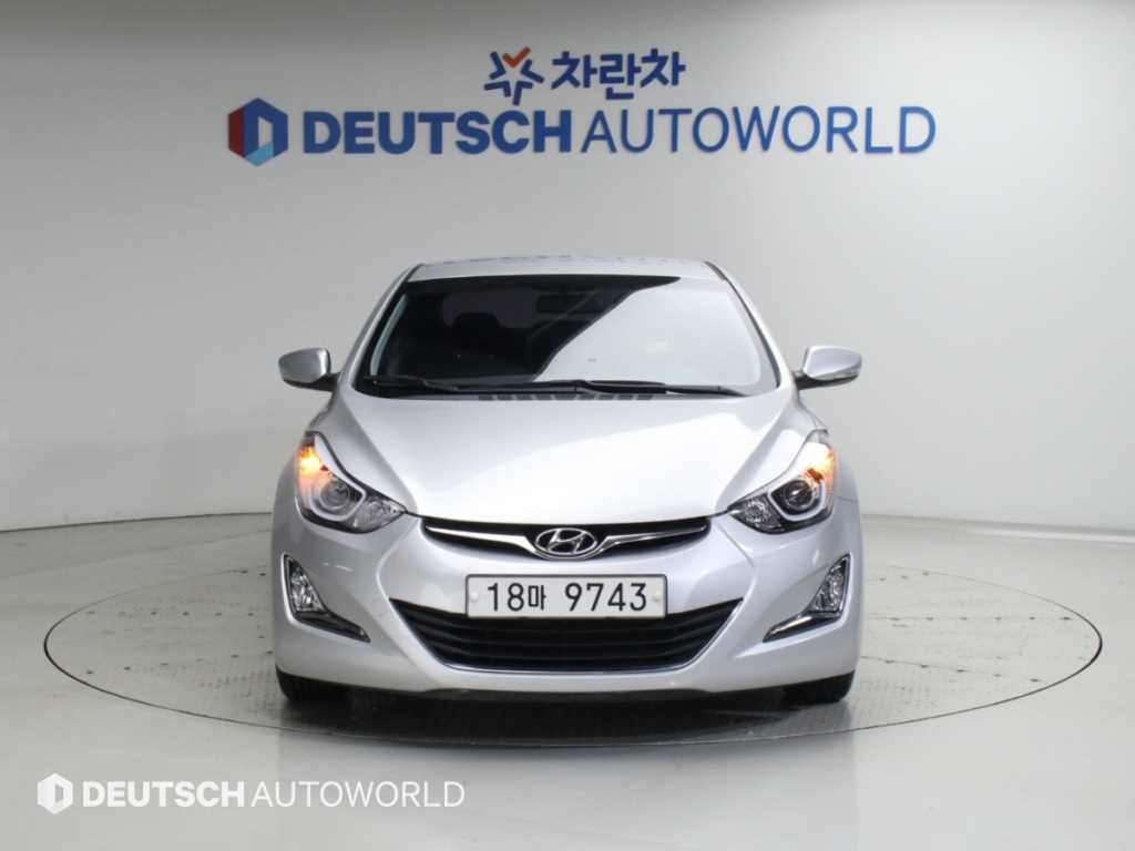 현대 아반떼 더 뉴 아반떼 1.6 GDI 스마트 기본형 이미지 3