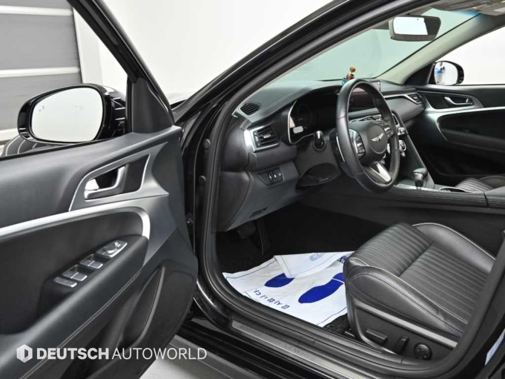 제네시스 G70 더 뉴 G70 가솔린 3.3T 4WD 기본형 이미지 11
