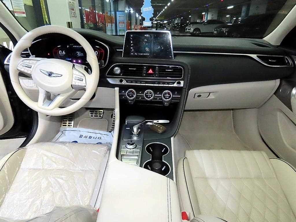 제네시스 G70 3.3T 스포츠 AWD 프레스티지 이미지 1