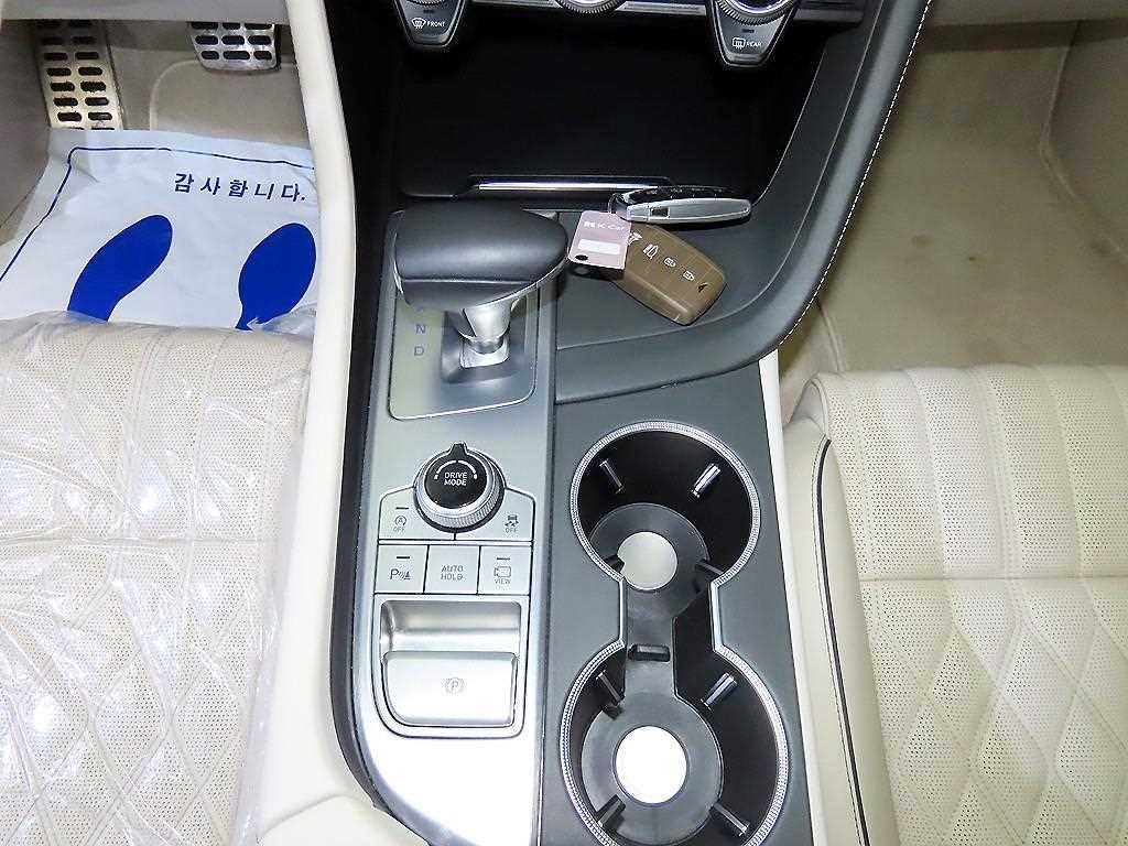 제네시스 G70 3.3T 스포츠 AWD 프레스티지 이미지 12