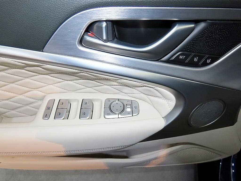 제네시스 G70 3.3T 스포츠 AWD 프레스티지 이미지 13