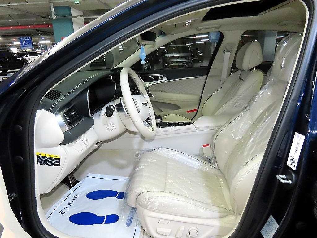 제네시스 G70 3.3T 스포츠 AWD 프레스티지 이미지 7