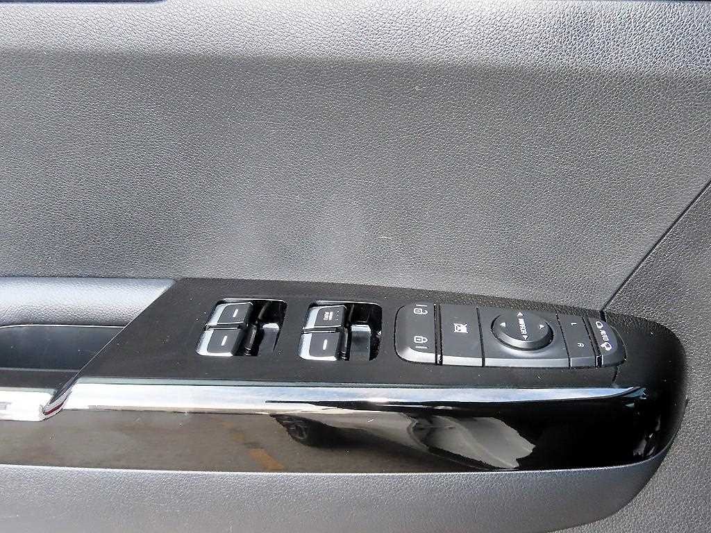 기아 스포티지 스포티지 더 볼드 2.0 디젤 4WD 이미지 11
