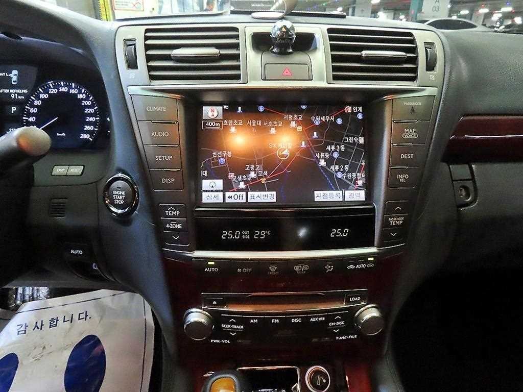 렉서스 LS LS460 AWD 이미지 11