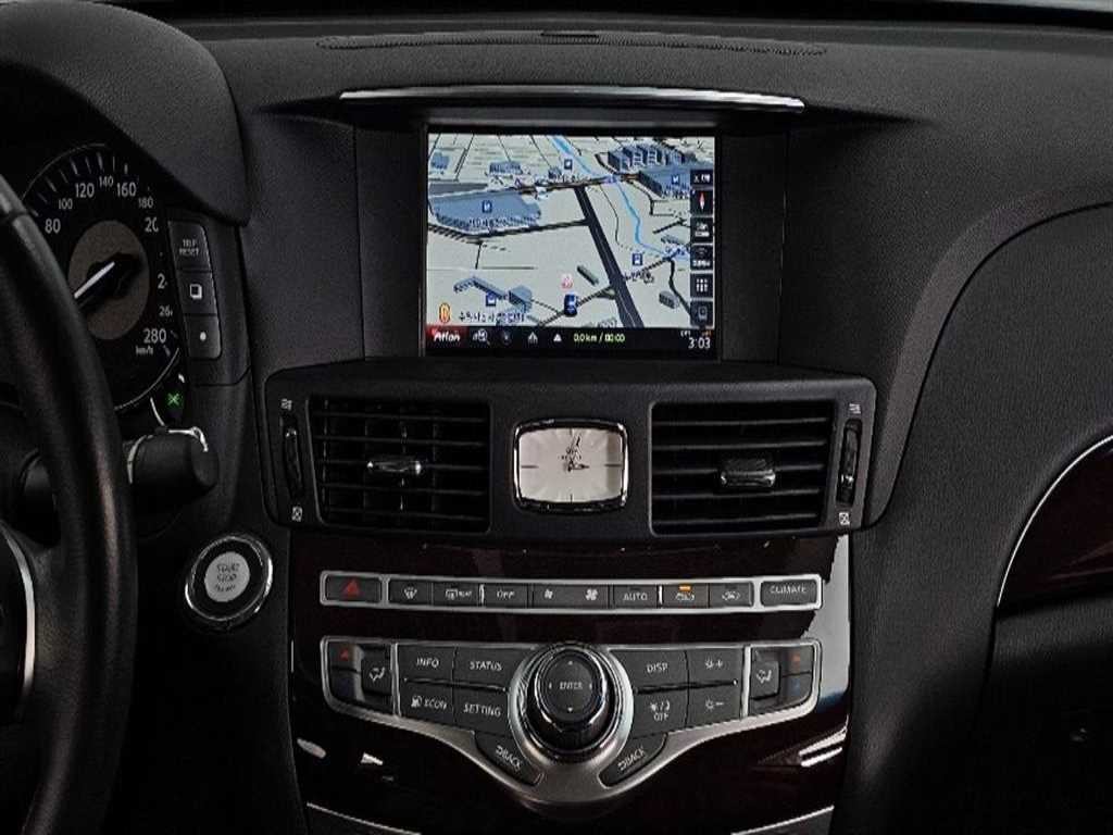 인피니티 Q Q70 3.7스타일 이미지 14