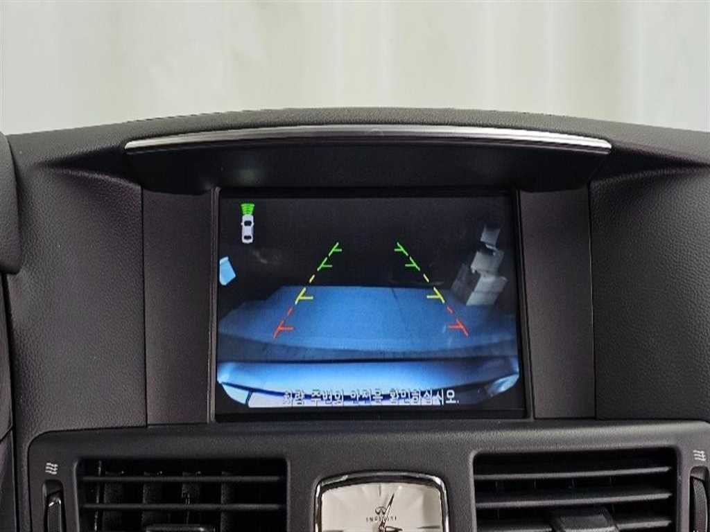 인피니티 Q Q70 3.7스타일 이미지 15