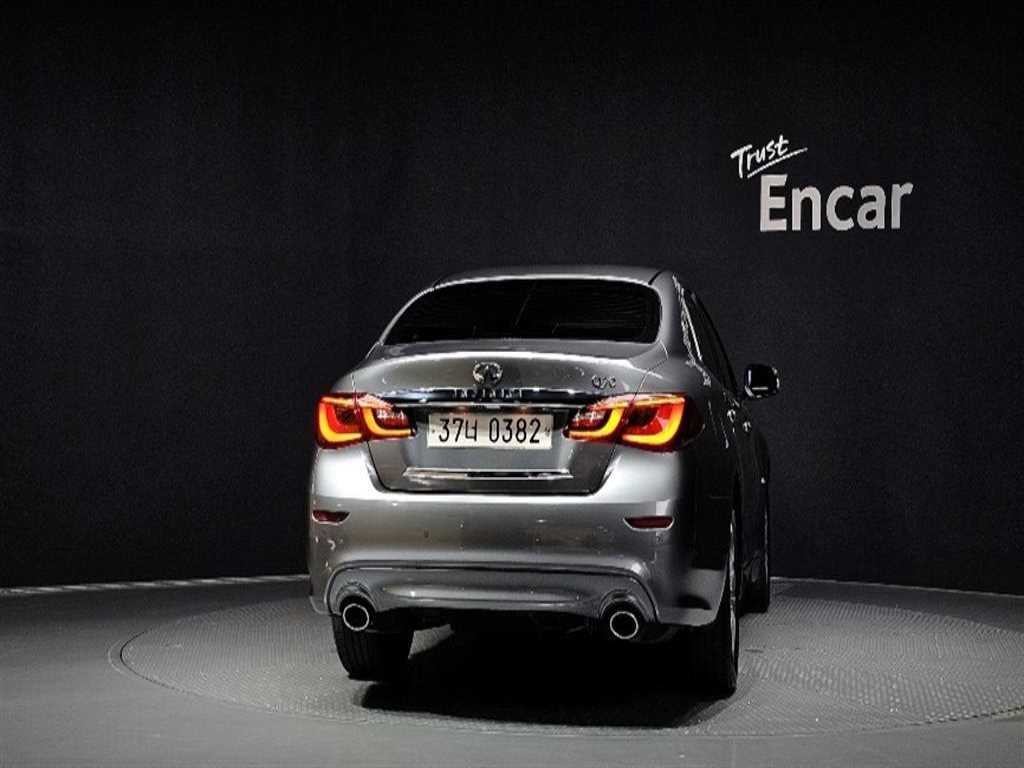 인피니티 Q Q70 3.7스타일 이미지 4