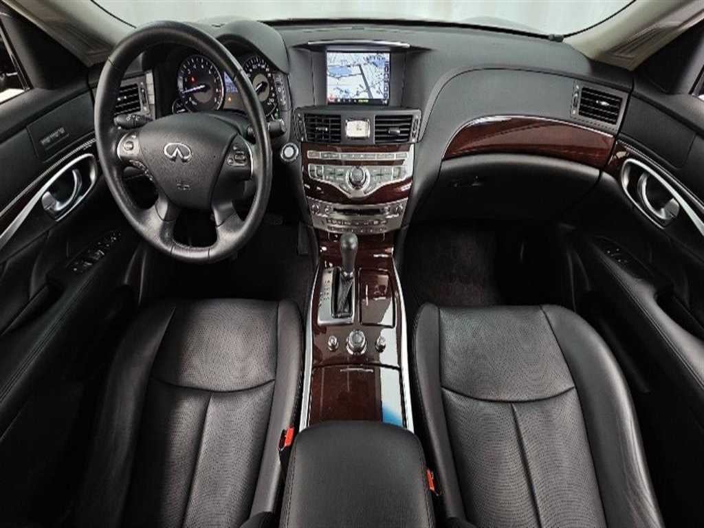 인피니티 Q Q70 3.7스타일 이미지 7
