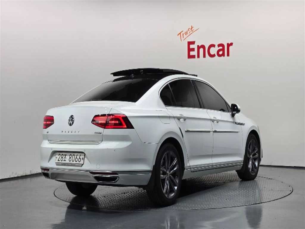 폭스바겐 파사트 파사트GT(B8) 2.0 TDI 프레스티지 이미지 2