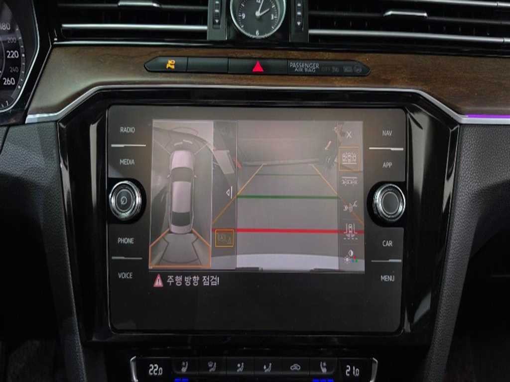 폭스바겐 파사트 파사트GT(B8) 2.0 TDI 프레스티지 이미지 20