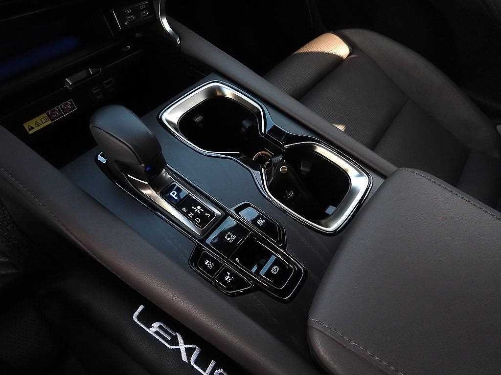 렉서스 RX RX 350h(5세대) 럭셔리 이미지 10