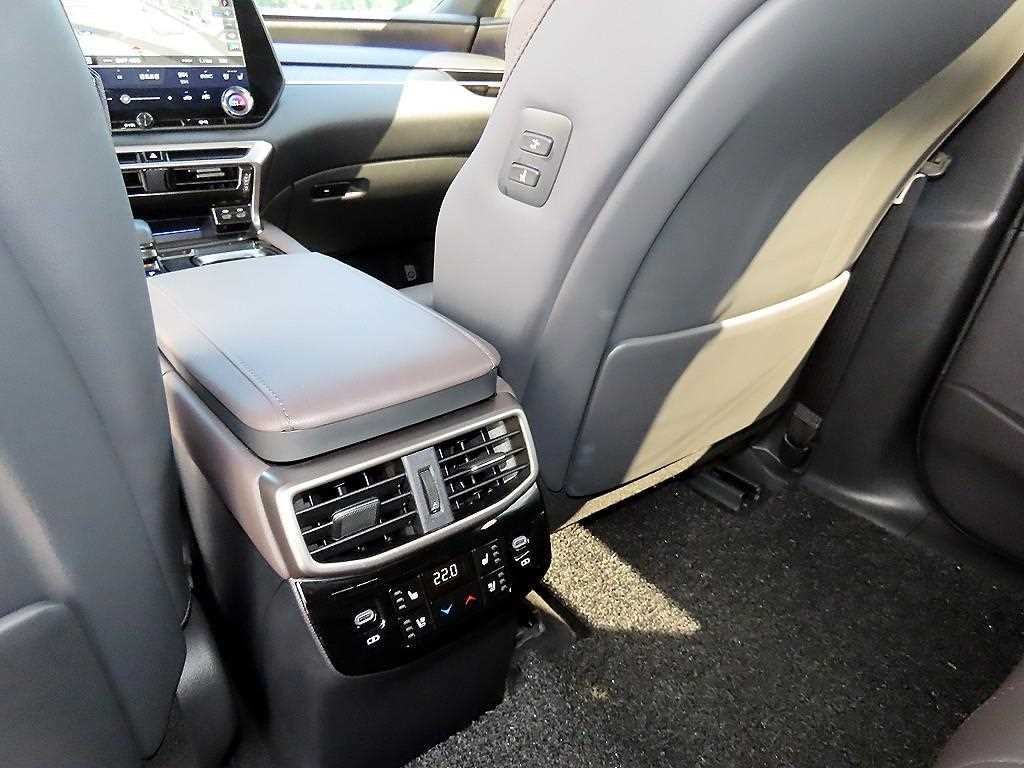 렉서스 RX RX 350h(5세대) 럭셔리 이미지 14