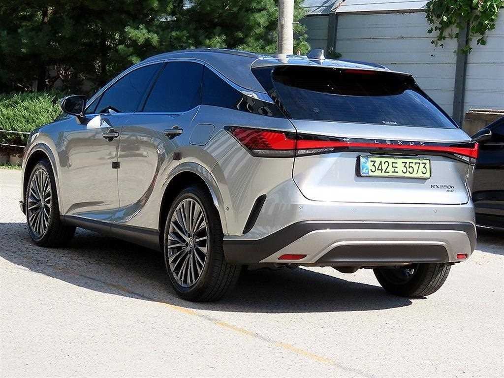렉서스 RX RX 350h(5세대) 럭셔리 이미지 3