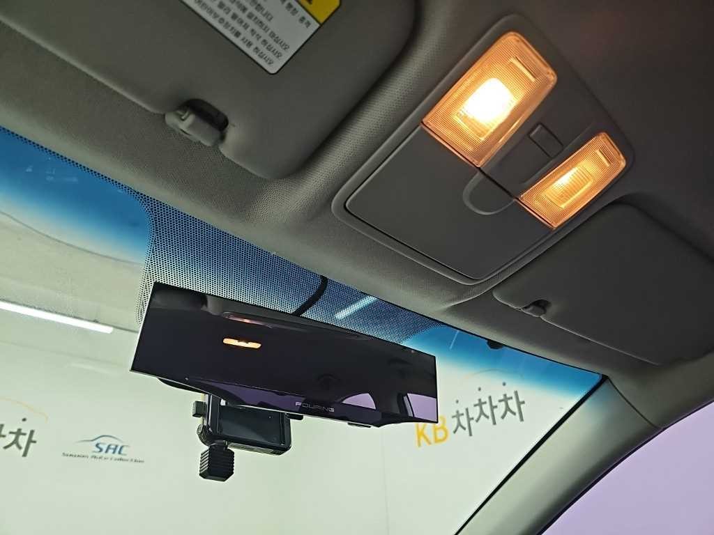 현대 엑센트 엑센트신형 1.6GDI 모던 이미지 15