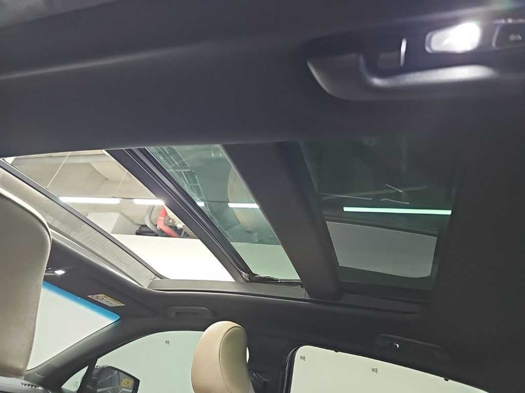 기아 K8 K8 하이브리드 노블레스 이미지 15