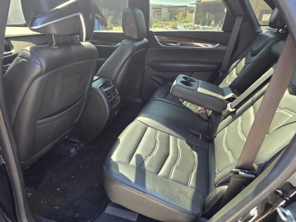 캐딜락 XT5 3.6 플래티넘 AWD 이미지 12