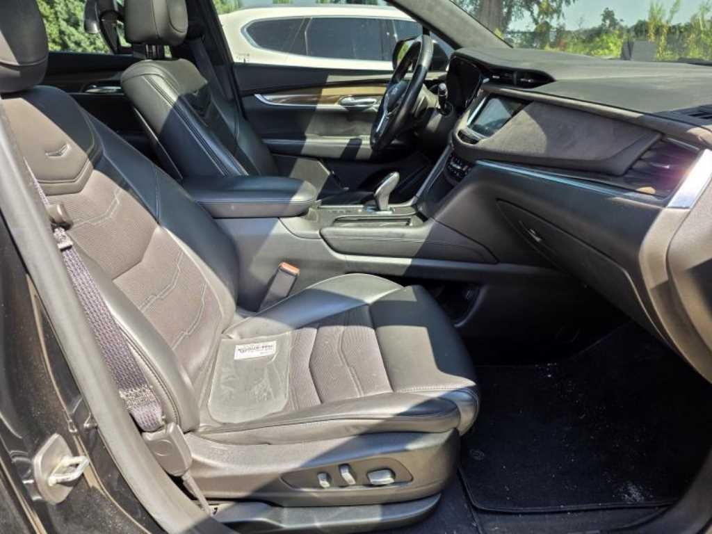캐딜락 XT5 3.6 플래티넘 AWD 이미지 16