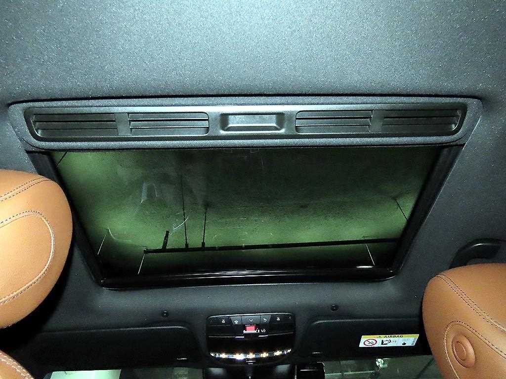 벤츠 GLC 클래스 GLC클래스 X253 GLC 300 e 4MATIC 쿠페 이미지 14